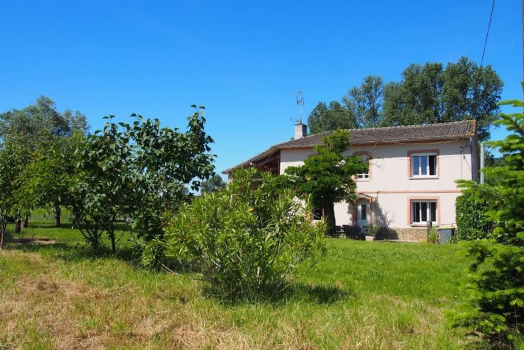 La Case à Jane, gite familial en pays tarnais Coufouleux Esterno foto