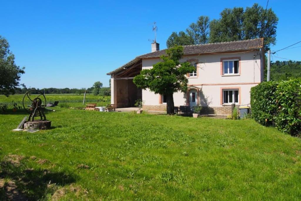 La Case à Jane, gite familial en pays tarnais Coufouleux Esterno foto